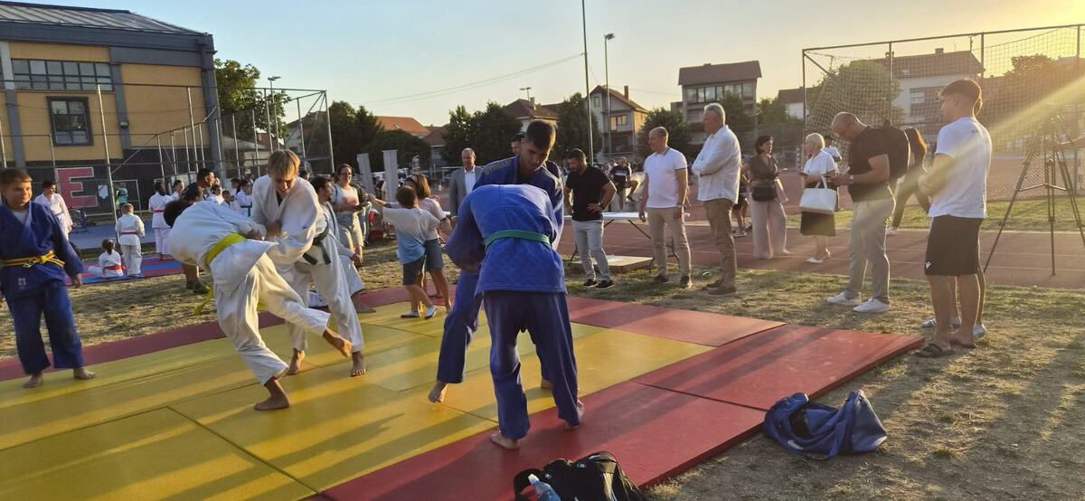 Mali sajam sporta Niš