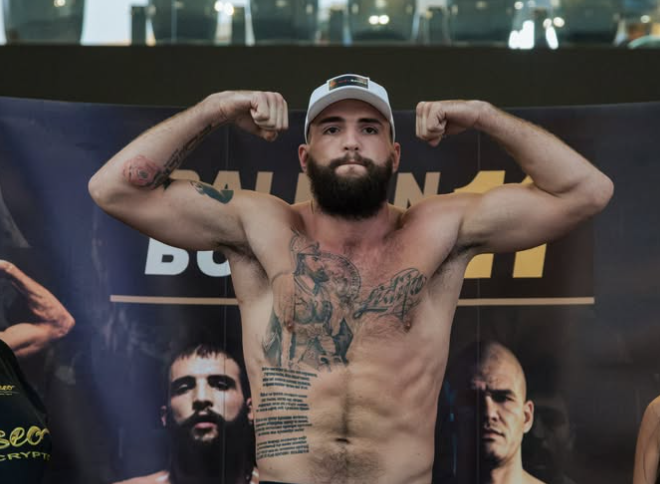 Veljko Ražnatović na merenju pred Balkan Boxing 11