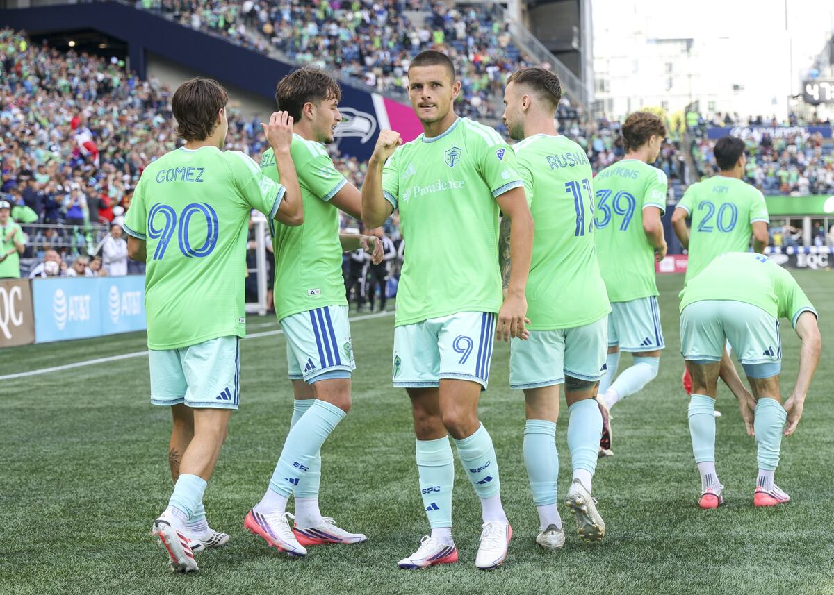 Dejan Joveljić u dresu Sijetl Saundersa