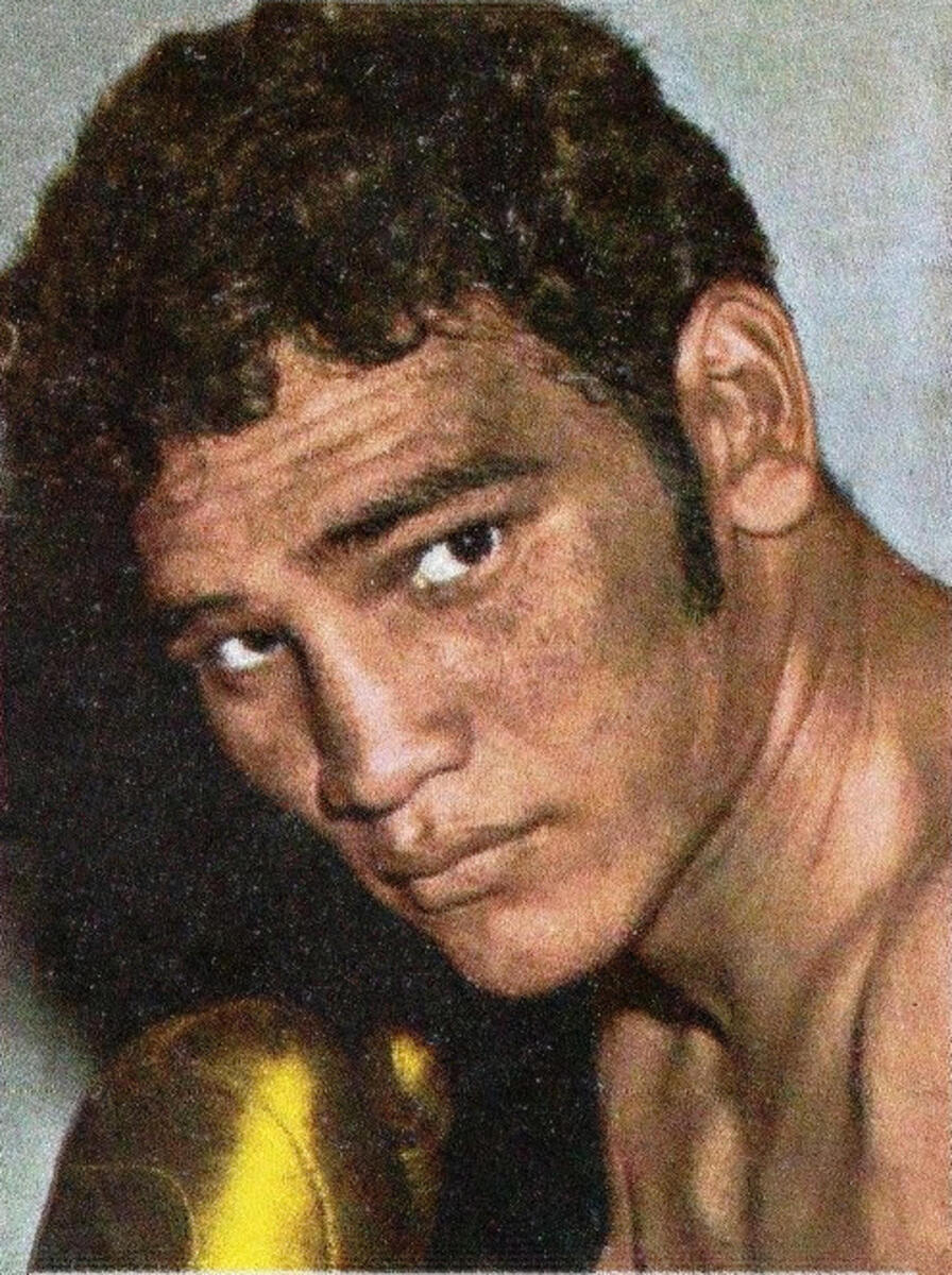 Toni Mandin
