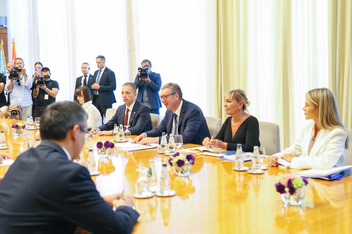 Aleksandar Vučić  (1).jpeg