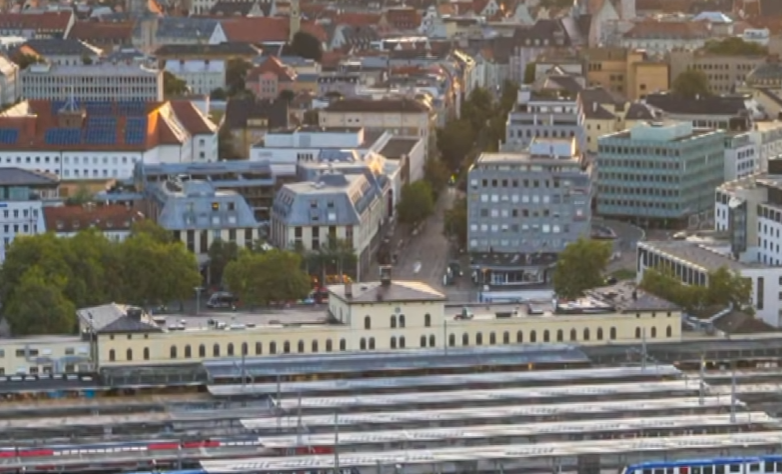 Augsburg Bavarska Nemačka eksplozija bomba (4).png