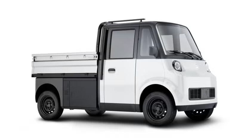 267276_olinia-carga-compact-ev-2_orig.jpg
