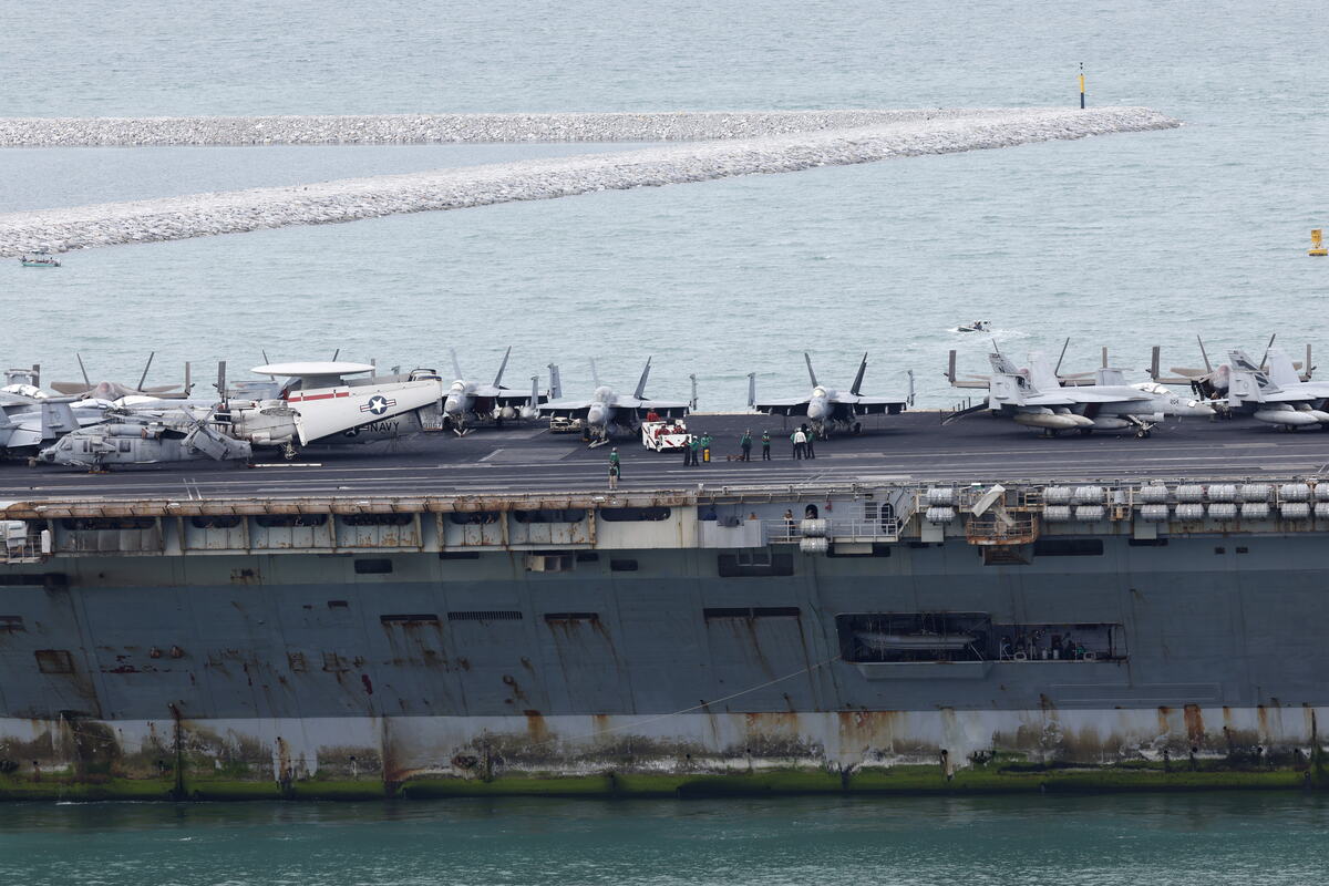 USS Abraham Lincoln