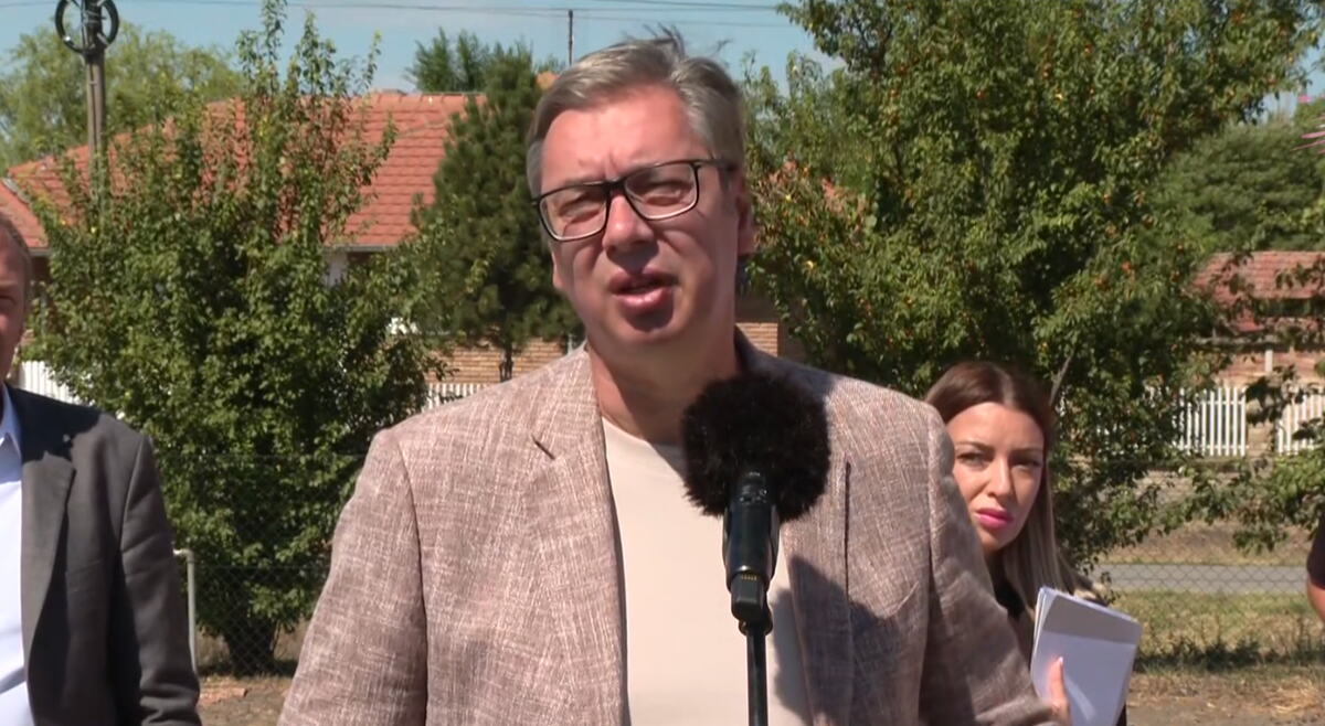 Aleksandar Vučić.png