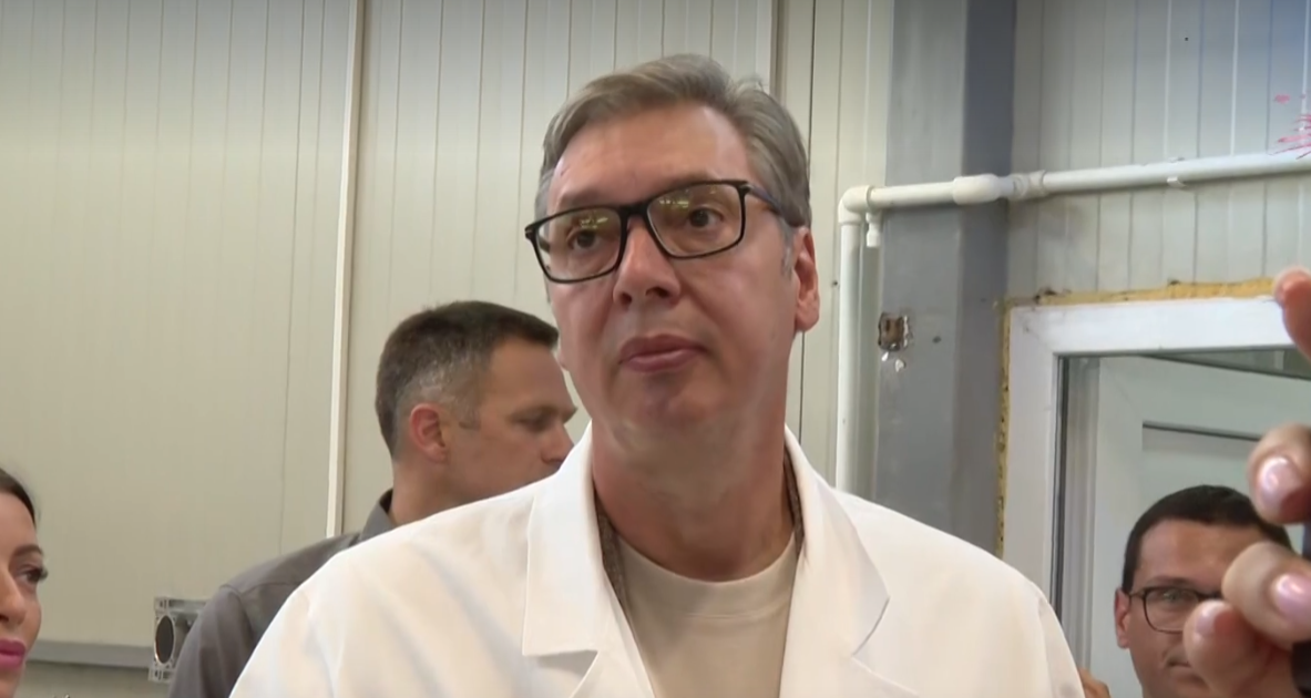 Aleksandar Vučić (4).png