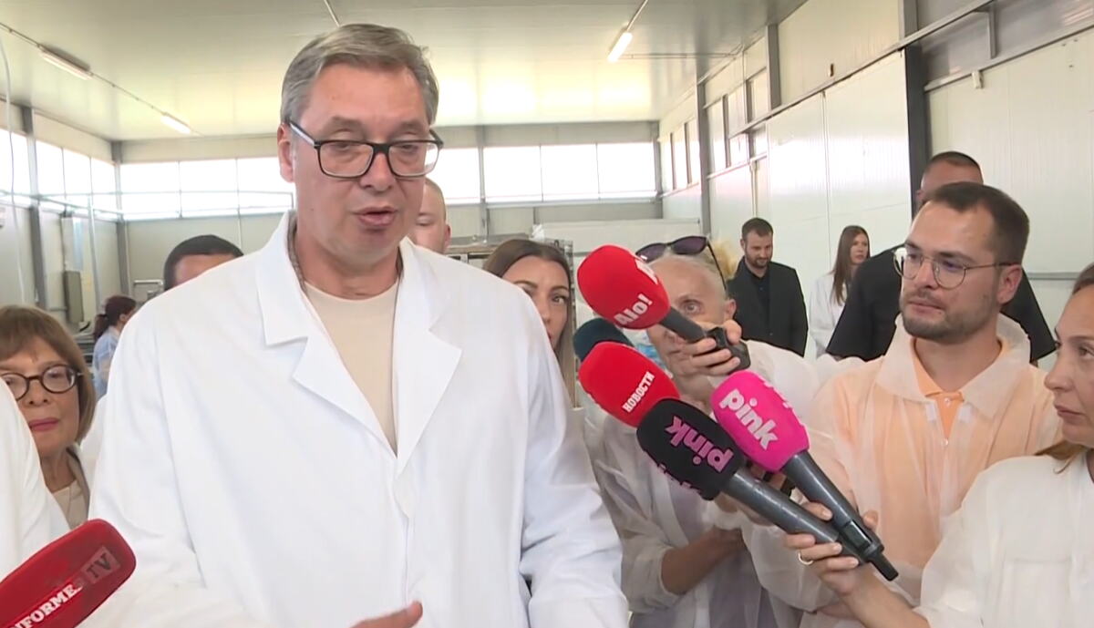 Aleksandar Vučić (1).png
