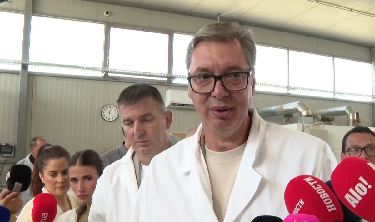 Aleksandar Vučić.png