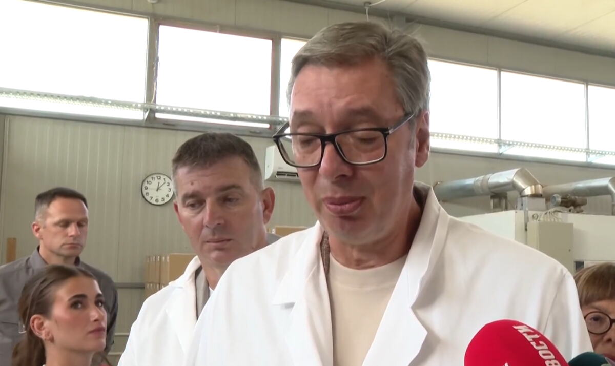 Aleksandar Vučić (1).png
