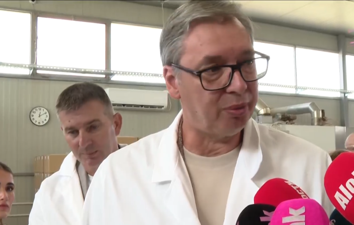 Aleksandar Vučić (2).png