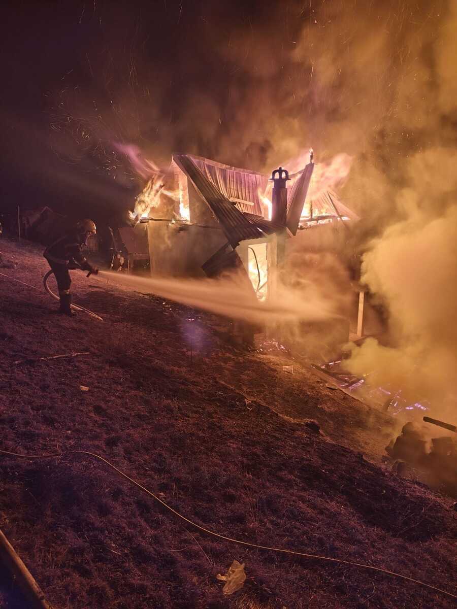 Gostun požar izgorela kuća vatrogasci (4).jpeg