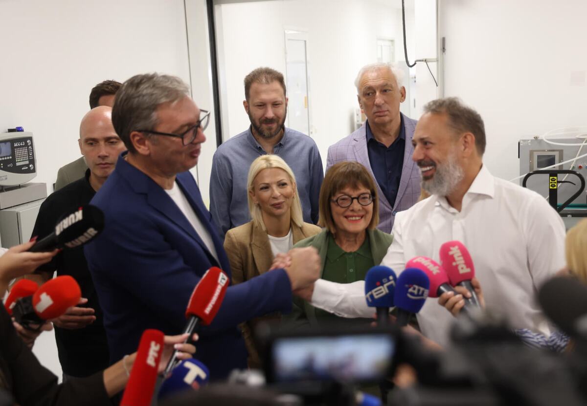 Aleksandar Vučić Ratkovo Phi Academy Branko Babić (10).jpeg