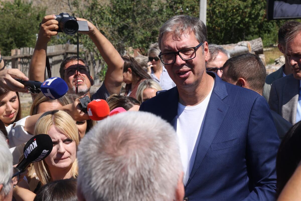 Aleksandar Vučić (1).jpeg