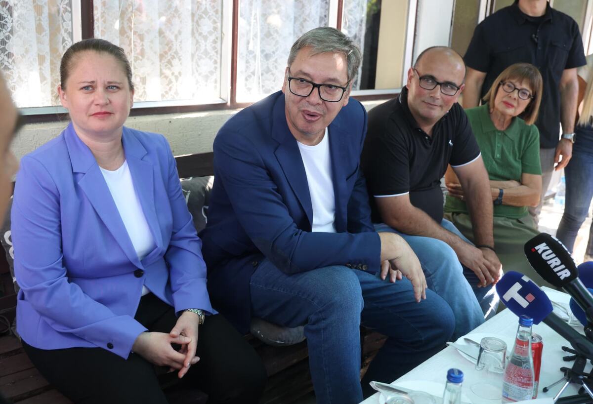 Aleksandar Vučić (2).jpeg