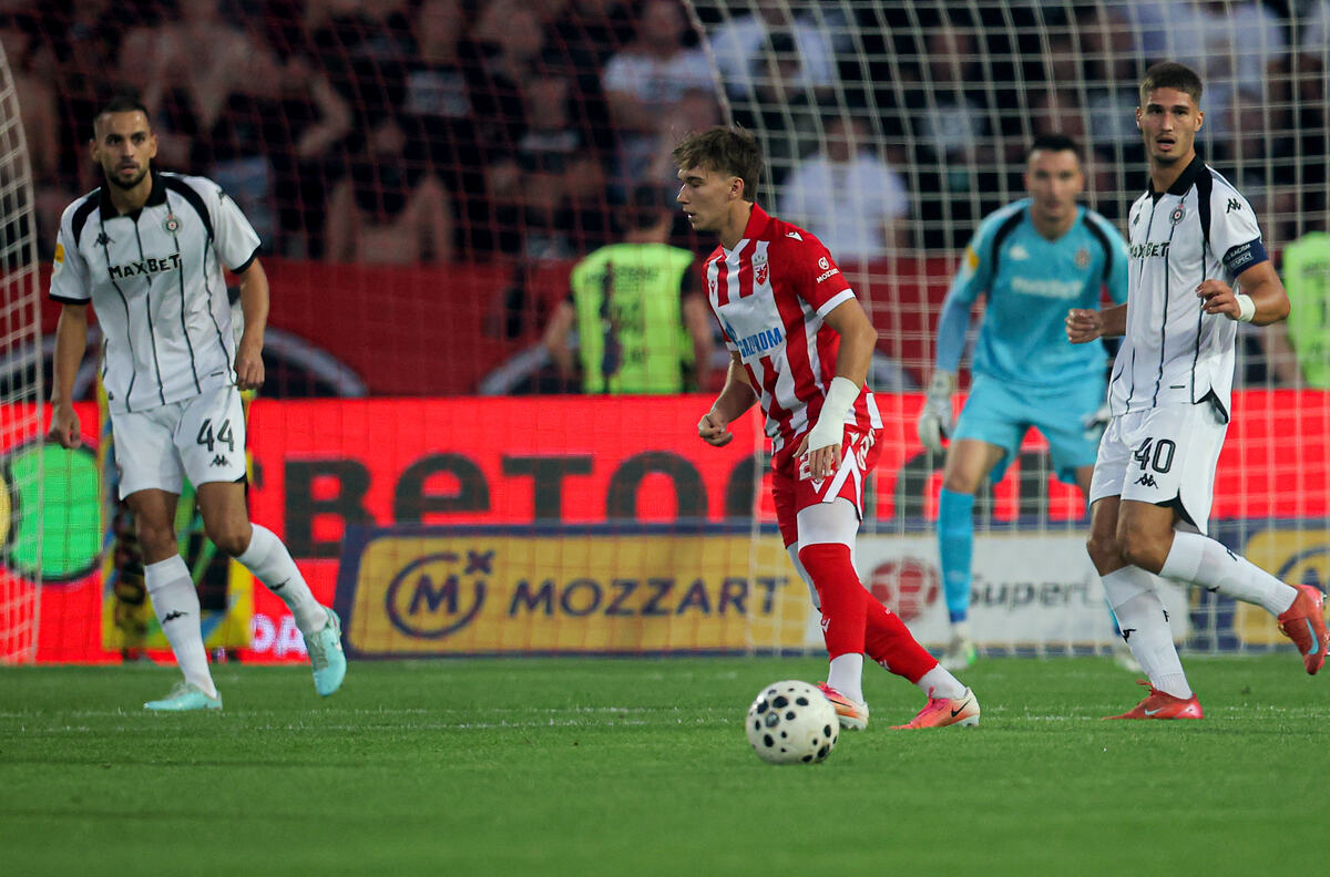 zvezda-partizan-derbi-37974.JPG