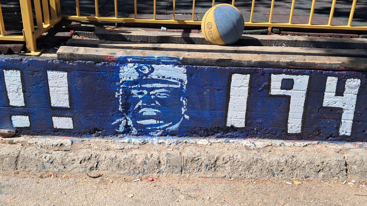 MURAL2.jpg