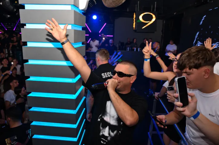 Grupa THC na nastupu u Lincu