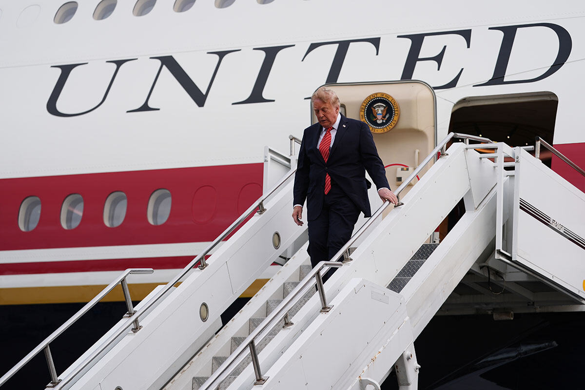 Donald Tramp Irska doček (8).jpg