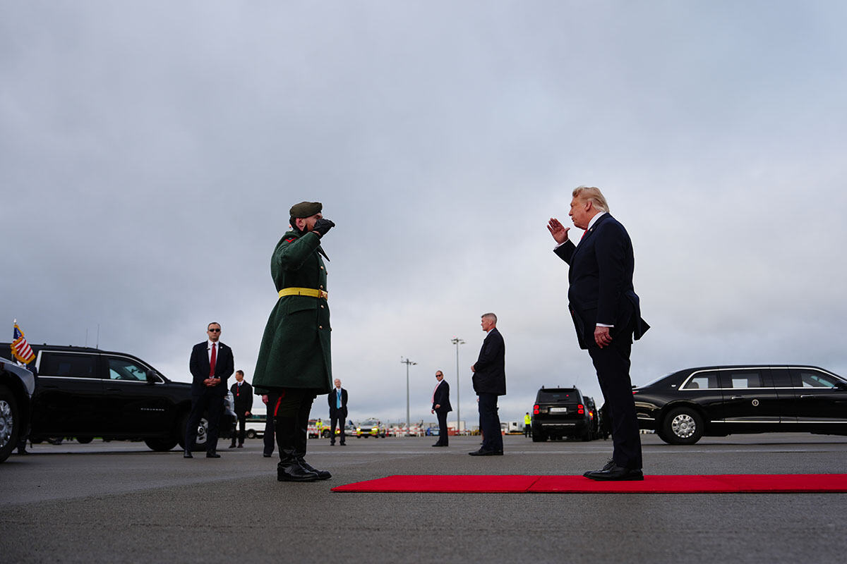 Donald Tramp Irska doček (7).jpg
