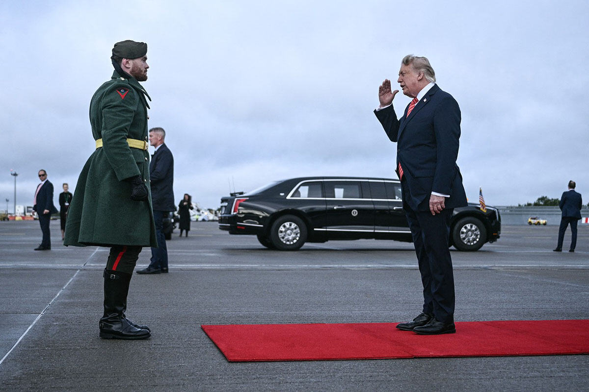 Donald Tramp Irska doček (2).jpg