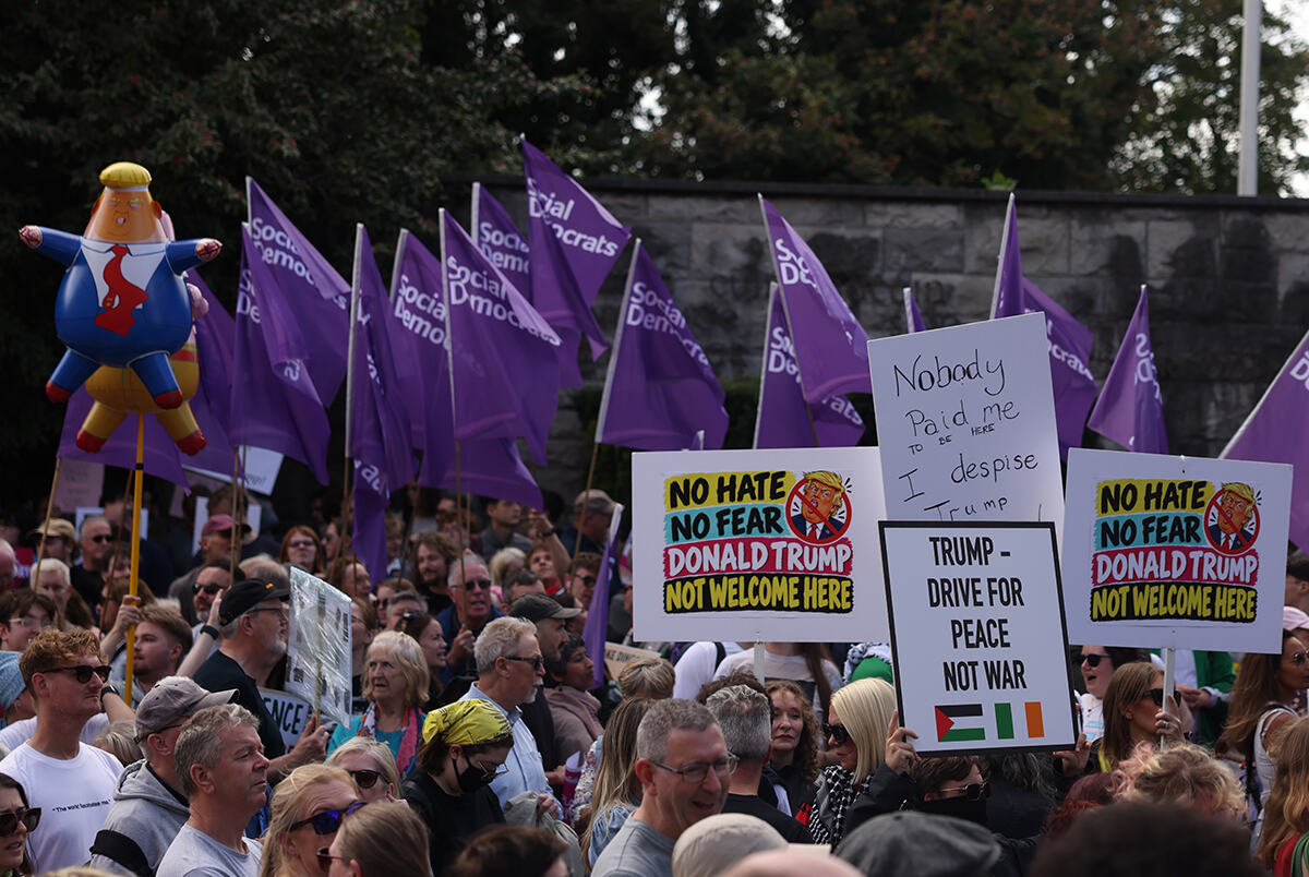 Protest Irska Dablin (10).jpg