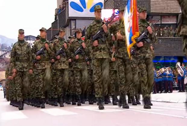 dan-vojske-parada-uzice.jpg
