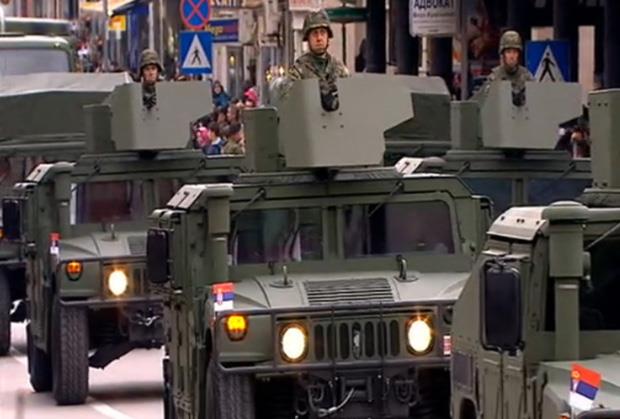dan-vojske-garda-parada-uzice.jpg