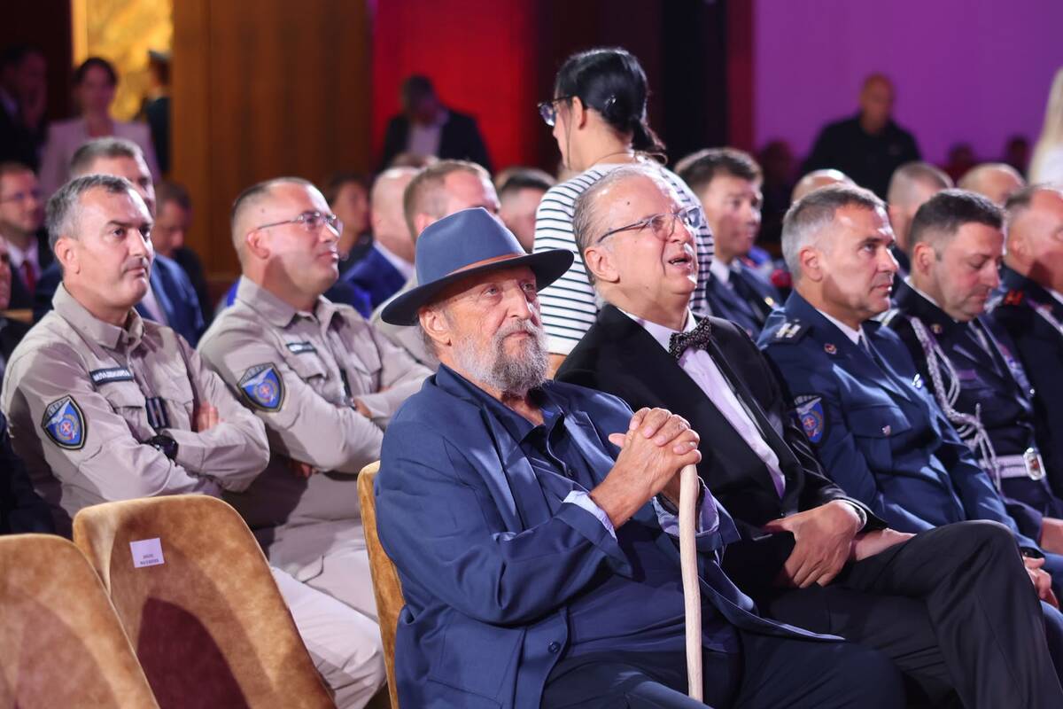 Dan srpskog jedinstva, slobode i nacionalne zastave Aleksandar Vučić (16).jpeg
