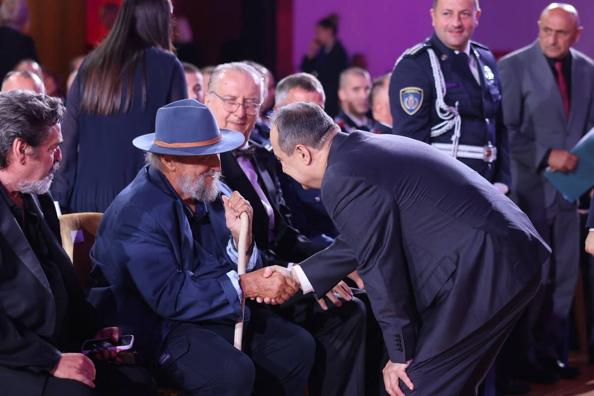 Dan srpskog jedinstva, slobode i nacionalne zastave Aleksandar Vučić (35).jpeg
