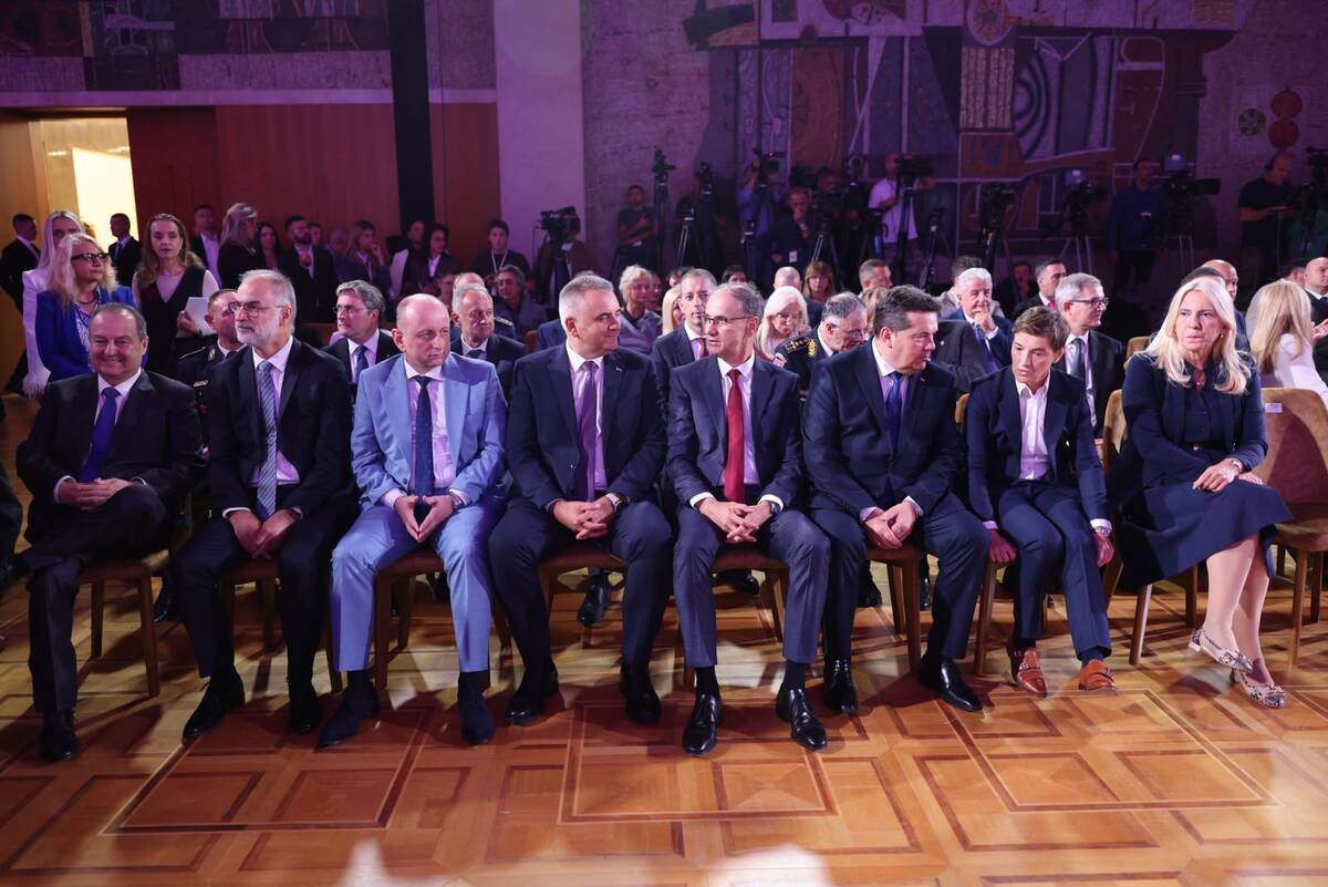 Dan srpskog jedinstva, slobode i nacionalne zastave Aleksandar Vučić (43).jpeg