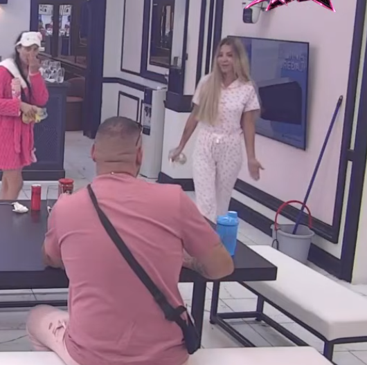 FILIP CAR SE PRIBLIŽIO ANELI! Traži joj da ozbiljno porazgovaraju, pomenuo i Đukića: Ako se ne pomiriš sa njim... (VIDEO)