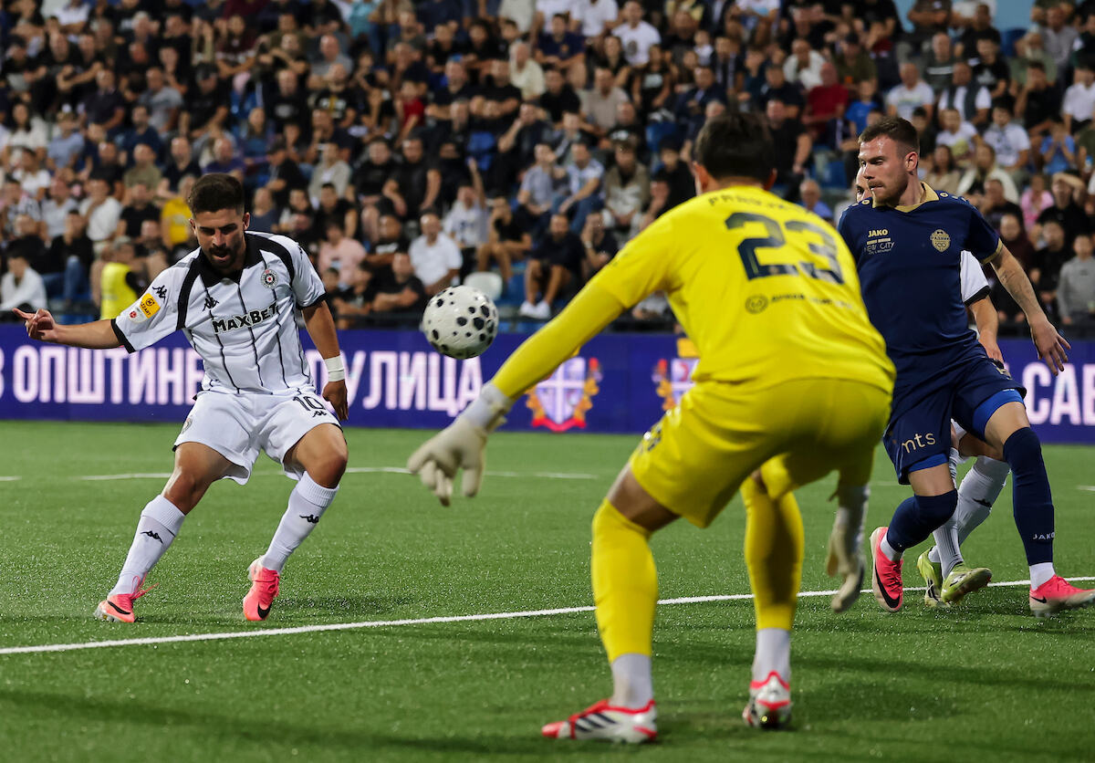 RADNIK-PARTIZAN_02.JPG