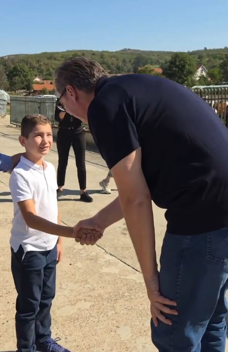 Aleksandar Vučić porodica Danila Milivojevića kiseli kupus (3).png