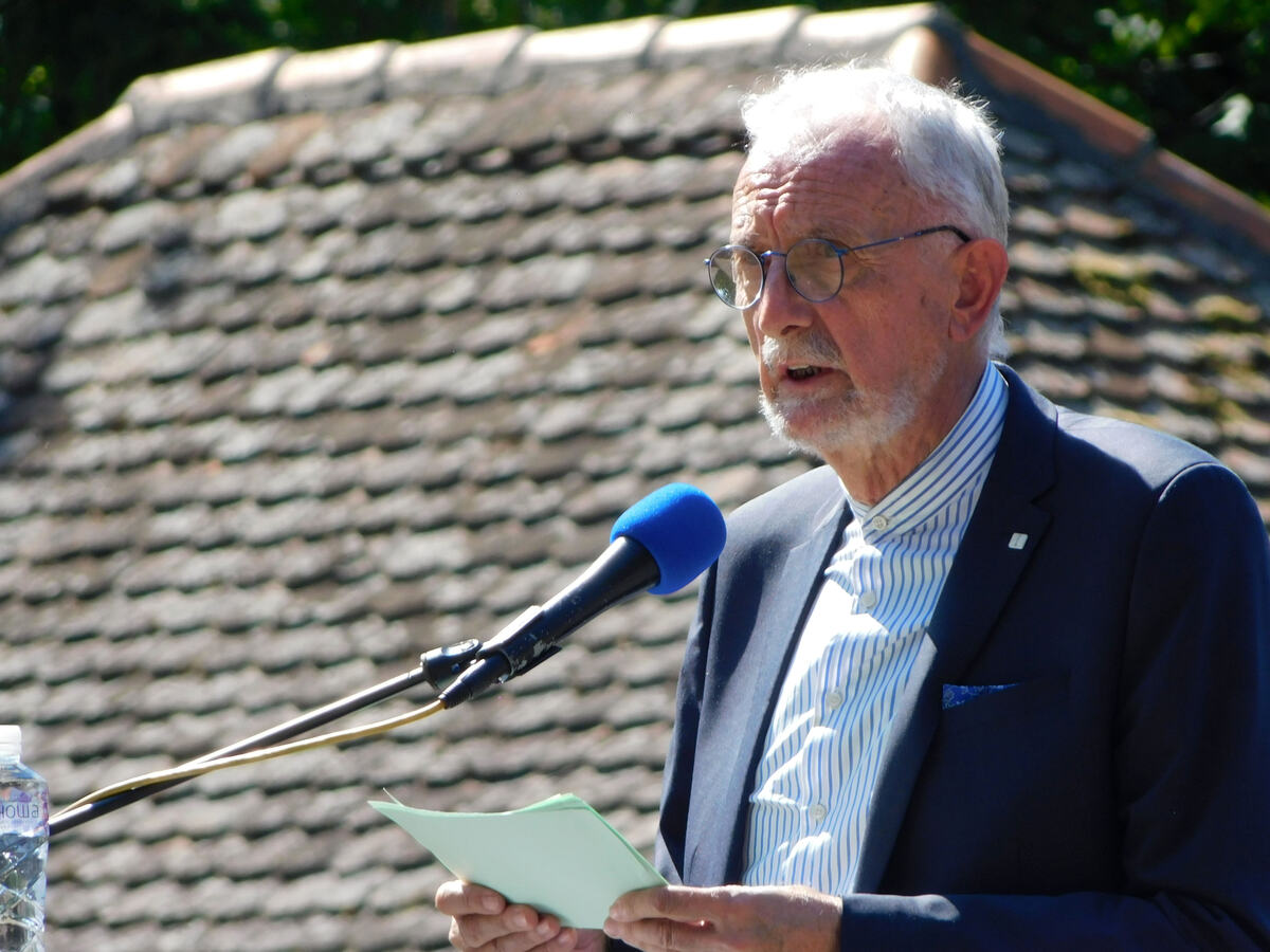 TRŠIĆ- Besednik Radulović.jpg