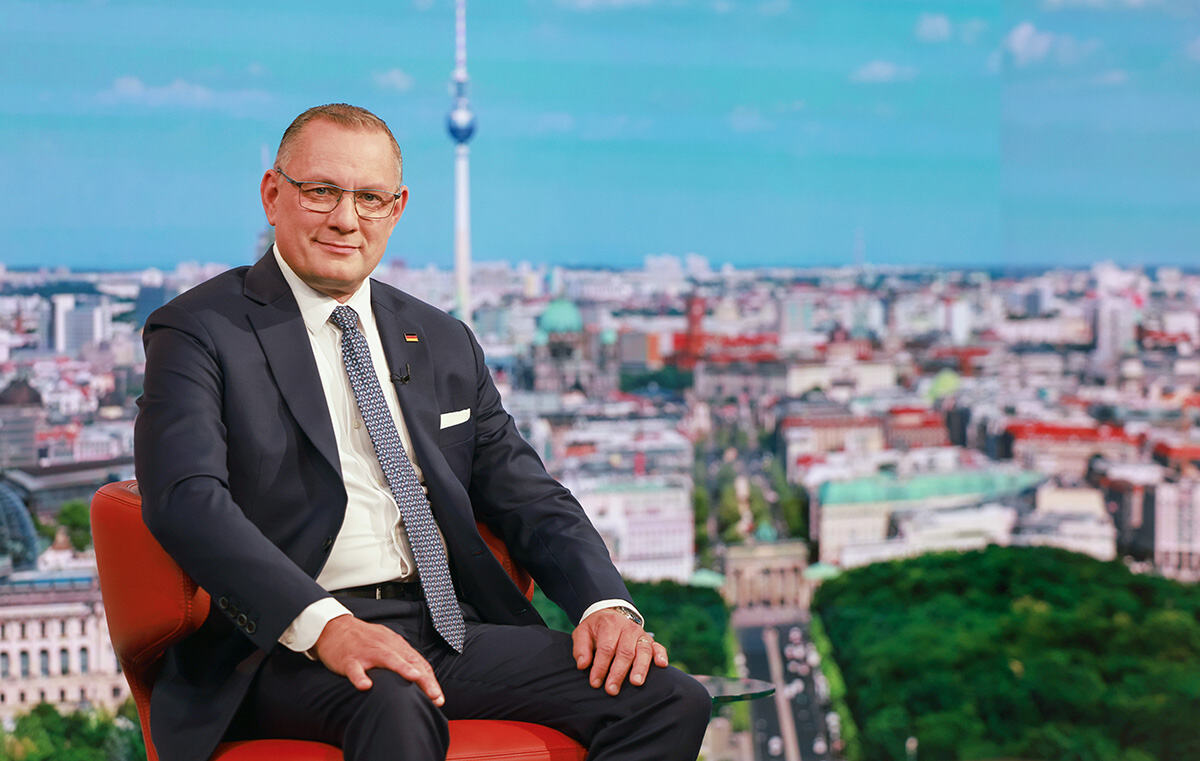 Tino Chrupalla Tino Hrupala kopredsednik AFD (1).jpg