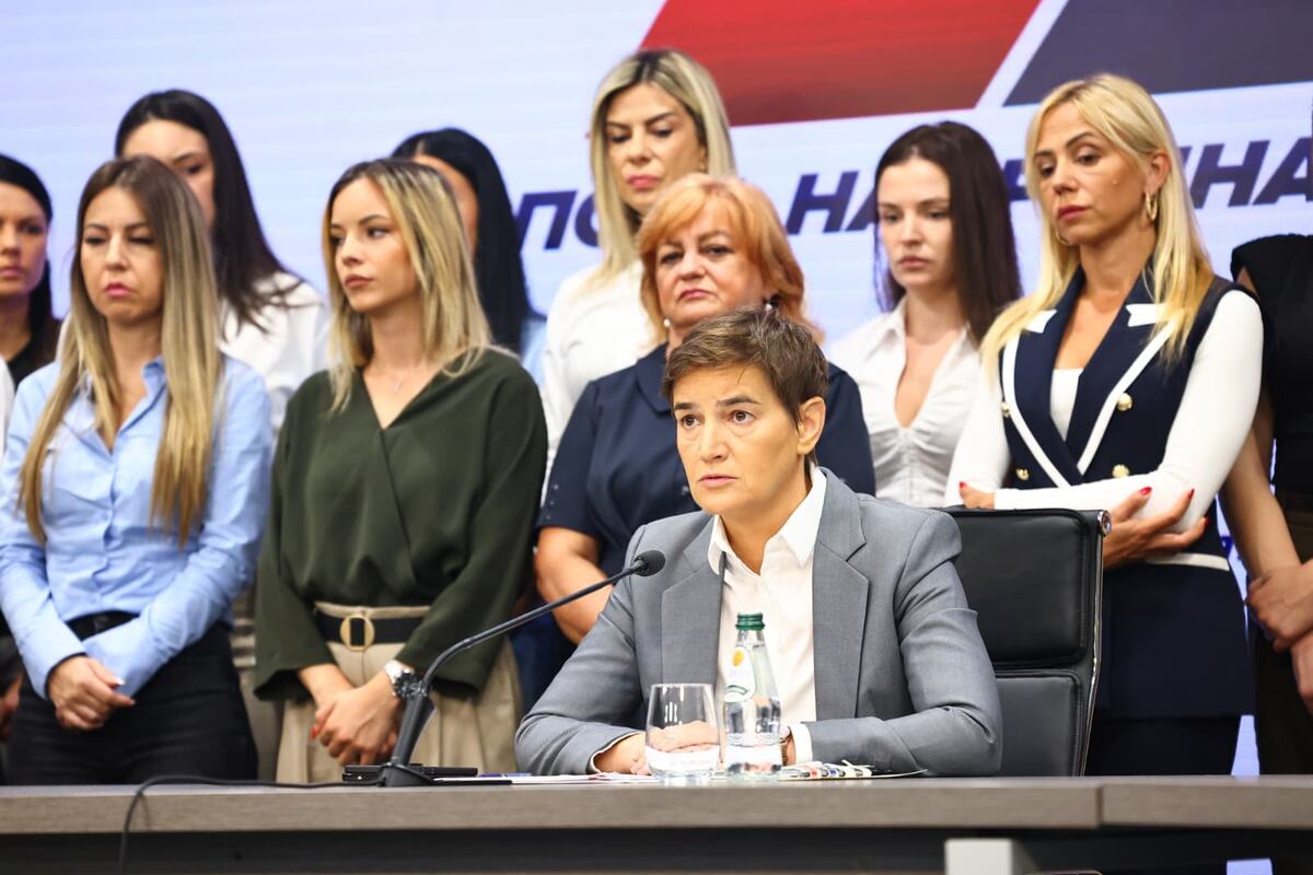 SNS Ana Brnabić (7).jpeg