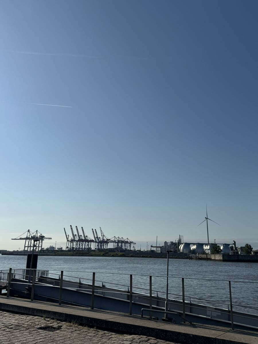 HAMBURG2.jpg