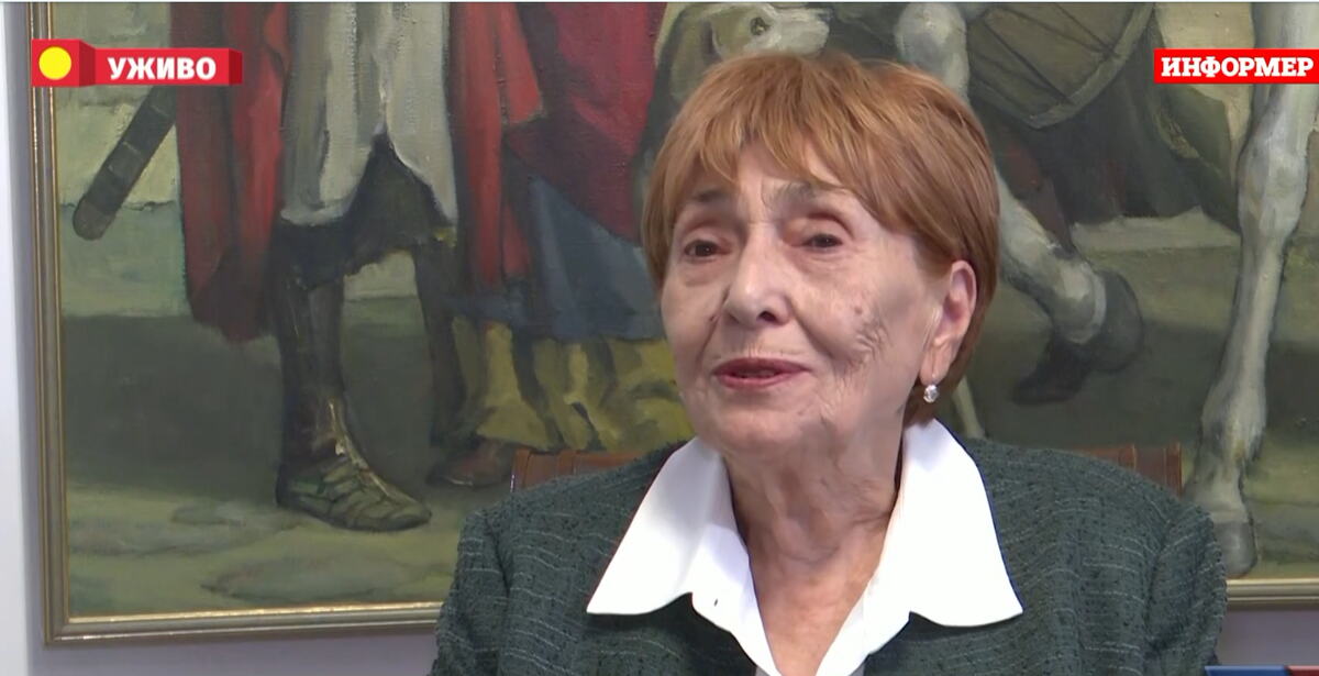 Aleksandar Vučić Roditelji (1).png
