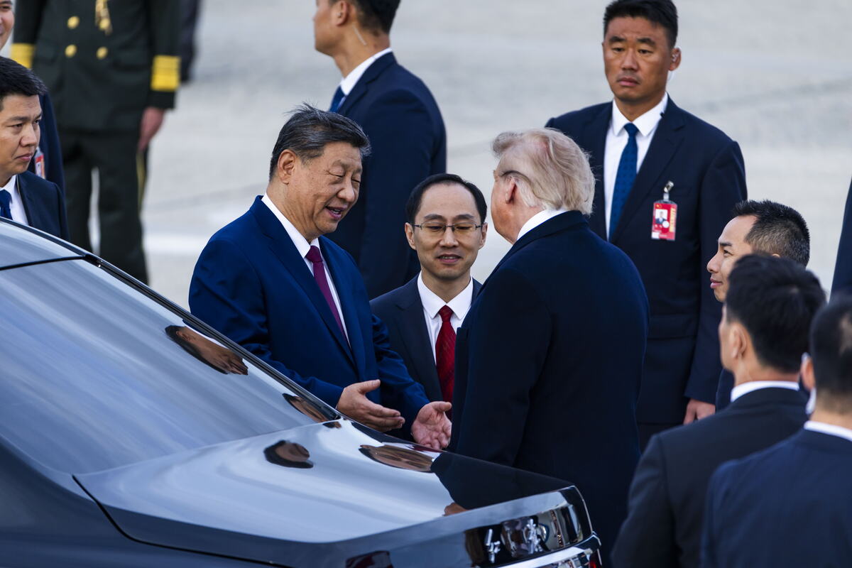 trump xi EPA Jim Lo Scalzo.jpg