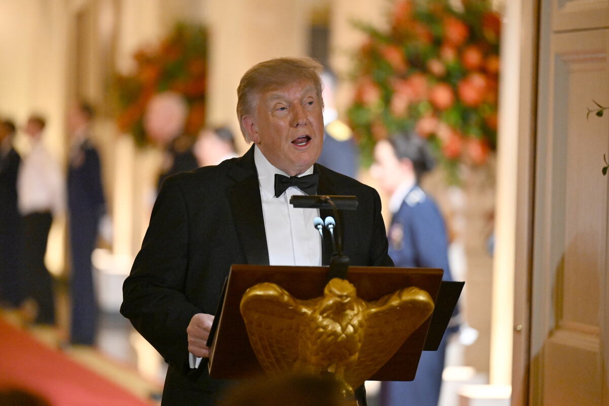 trump04 EPA Annabelle Gordon  Pool.jpg
