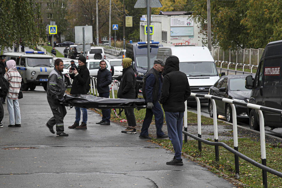 masovna pucnjava škola Iževski Udmurtija Rusija (1).jpg