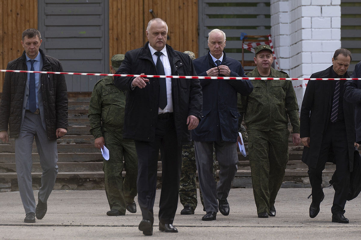 masovna pucnjava škola Iževski Udmurtija Rusija (15).jpg