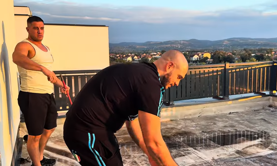 KUPIO PENTAUS OD 500.000 €, A ZA TERASU OD 70 KVADRATA DAO JOŠ 200.000 €! Rijaliti zavodnik pokazao u kakvom luksuzu živi sa ženom i sinom - pogled nestvaran