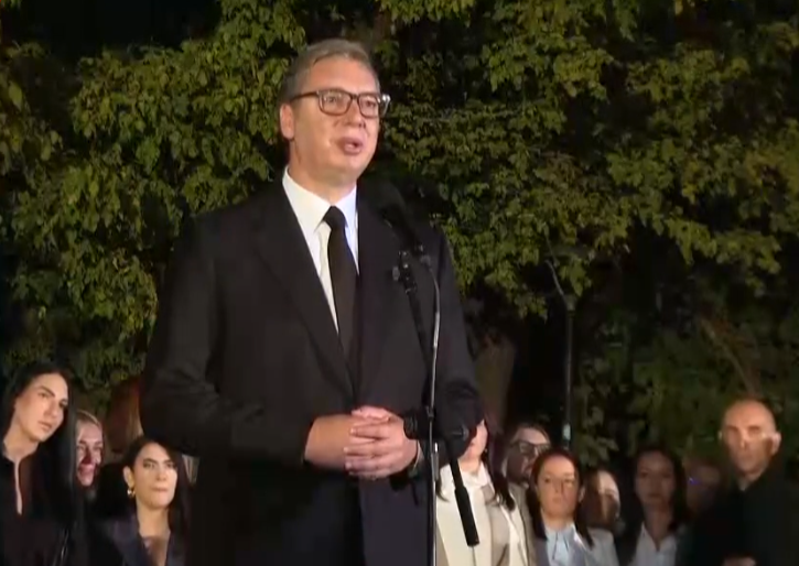 Specijal Kurir Specijalna Emisija Aleksandar Vučić (2).png