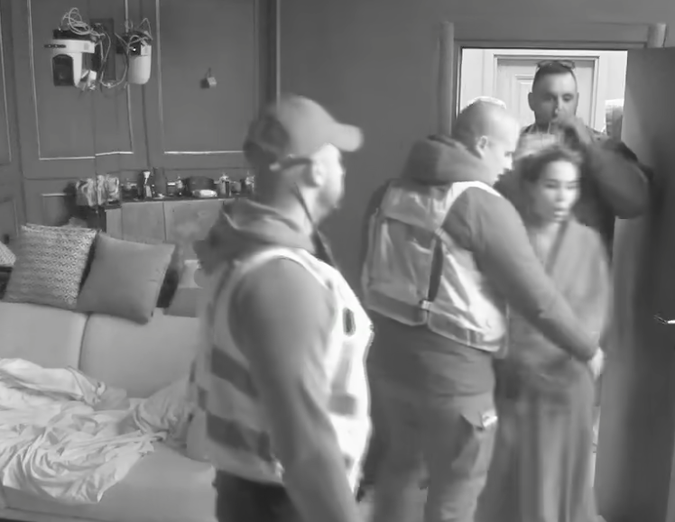 ANELI BANULA U HOTEL I ZATEKLA ĐUKIĆA SA LAUROM POSLE VRELE AKCIJE: Nastao totalni haos, obezbeđenje ih razdvajalo (VIDEO)