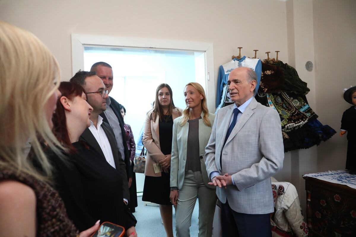 1 НАСЛОВНА ФОТО.JPG