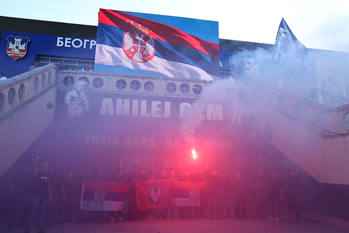 Ujedinjena Srbija Beogradska arena počelo okupljanje građana