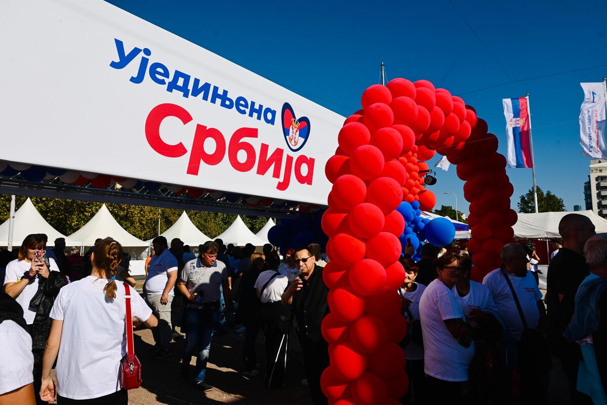 Ujedinjena Srbija Beogradska arena počelo okupljanje građana