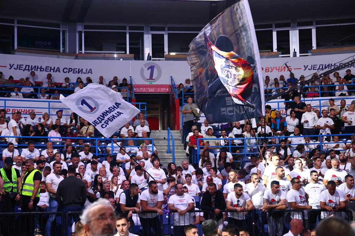 Ujedinjena Srbija Beogradska arena počelo okupljanje građana