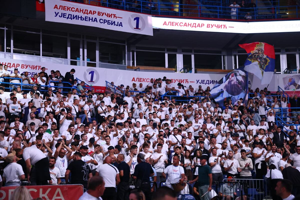 Ujedinjena Srbija Beogradska arena počelo okupljanje građana